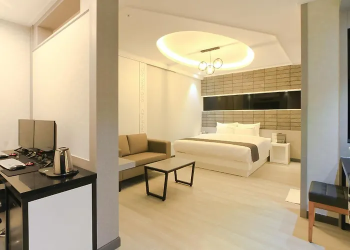 Hotel Seomyeon G&g