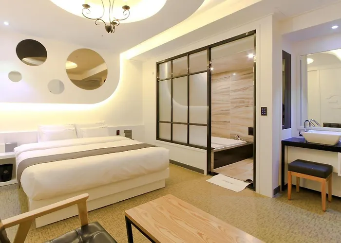 Hotel Seomyeon G&g 2*