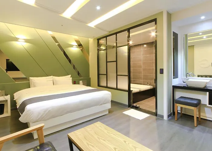 Hotel Seomyeon G&g Busan