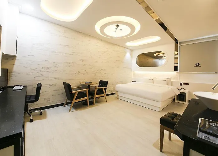 Hotel Seomyeon G&g 2*