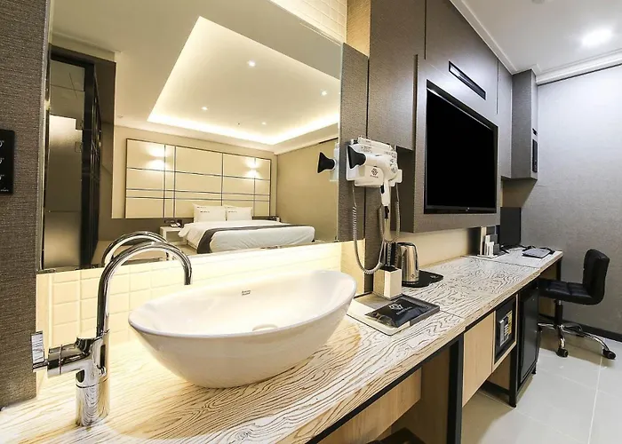 Hotel Seomyeon G&g 2*